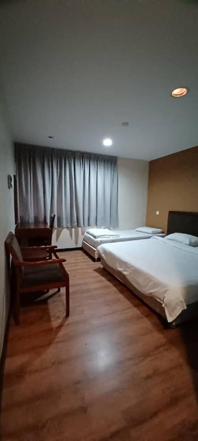 Hotel Sadong88 Kota Kinabalu Bagian luar foto