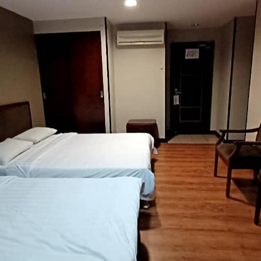 Hotel Sadong88 Kota Kinabalu Bagian luar foto