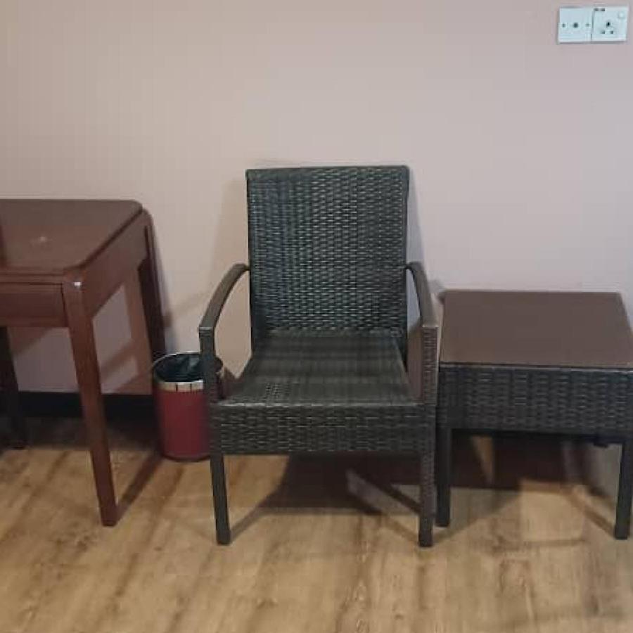 Hotel Sadong88 Kota Kinabalu Bagian luar foto