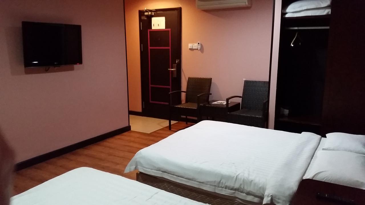 Hotel Sadong88 Kota Kinabalu Bagian luar foto