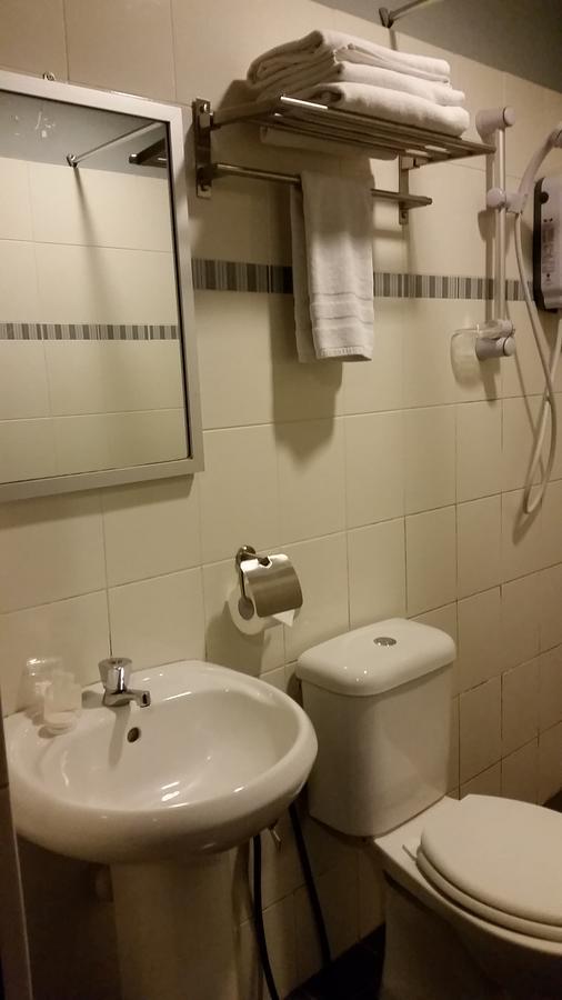 Hotel Sadong88 Kota Kinabalu Bagian luar foto