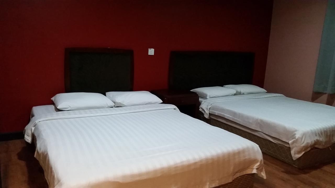 Hotel Sadong88 Kota Kinabalu Bagian luar foto